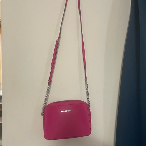 NWOT Michael Kors Crossbody bag purse Hot Pink - Picture 3 of 13